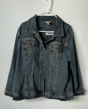 Load image into Gallery viewer, DG2 By Diane Gilman Womens Blue Long Sleeve Button Front Denim Jacket Size 1X