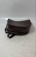 Load image into Gallery viewer, J.Crew Womens Brown Croc Embossed Leather Adjustable Strap Crossbody Purse