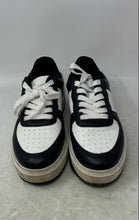 Load image into Gallery viewer, Madden Girl Womens Natalie White Black Low Top Lace-Up Sneaker Shoes Size 8.5