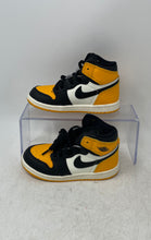 Load image into Gallery viewer, Nike Boys Air Jordan 1 Retro High OG AQ2665-711 Black Yellow Sneaker Shoes Sz 9C