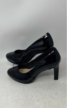Load image into Gallery viewer, Collection By Clarks Womens Ambyr Joy Black Stiletto Pump Heels Size 6.5W