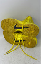 Load image into Gallery viewer, Nike Mens Hyperdunk 2013 599537-700 Yellow Lace-Up Mid Top Sneaker Shoes Size 12