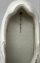 Load image into Gallery viewer, Authentic Tory Burch Womens Clover Court 152959 White Sneaker Shoes 7M No Laces