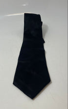 Load image into Gallery viewer, Oscar De La Renta Mens Black Keeper Loop Adjustable Pointed Tie