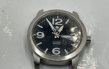 Load image into Gallery viewer, Authentic Invicta Women's Silver Tone Watch. Weight 32g