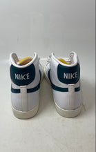 Load image into Gallery viewer, Nike Mens Blazer Mid '77 White Green Leather Lace-Up Basketball Shoes Size 10