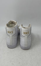 Load image into Gallery viewer, Nike Womens Blazer Mid 77 LX DM0850-100 White Lace-Up Sneakers Shoes Size 5.5