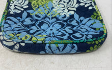 Load image into Gallery viewer, Vera Bradley Womens Caribbean Sea Multicolor Printed Zip Top Lined Crossbody Bag