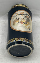 Load image into Gallery viewer, The Art Chokin Black Gold-Tone Bird Design Decorative Japanese Porcelain Vase