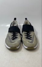Load image into Gallery viewer, Nike Womens Air Zoom Strong 843975-100 White Lace-Up Running Shoes Size 10