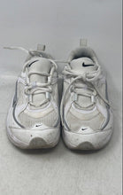Load image into Gallery viewer, Nike Womens Air Max Bliss White Round Toe Lace-Up Sneaker Shoes Size 6.5