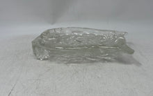 Load image into Gallery viewer, Vintage Le Smith Crystal Clear Glass Figurine Tobacciana Ashtray