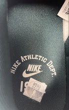 Load image into Gallery viewer, Nike Mens Dunk Low FQ8080-133 White And Green Leather Sneaker Shoes Size 9