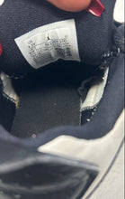 Load image into Gallery viewer, Nike Boys Air Jordan Courtside 23 AR1002-100 White Black Sneakers Shoes Sz 3.5Y