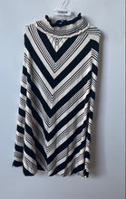 Load image into Gallery viewer, Maria Filo Womens Black White Chevron Smocked Neck Mini Dress Size PP With Tag
