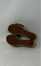 Load image into Gallery viewer, Michael Kors Womens Warren Beige Black Wood Wedge Platform Sandals Size 7