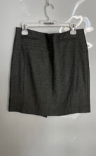 Load image into Gallery viewer, Express Womens Gray Knee Length Straight & Pencil Skirt Size 10