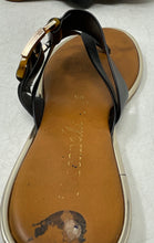 Load image into Gallery viewer, Toscanella Womens Black Brown Slip-On Flat Thong Sandals Size 8.5