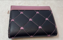 Load image into Gallery viewer, Luv Betsey By Betsey Johnson Womens Black Purple Heart Quilted Trifold Wallet