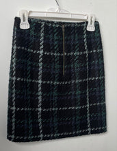 Load image into Gallery viewer, Loft Womens Green Black Plaid Tweed Back Zip Short Mini Skirt Size 00P