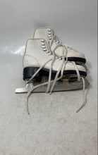 Load image into Gallery viewer, Unisex Kids White Leather Boots High Top Lace-Up Figure Ice Skates Size 13