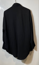 Load image into Gallery viewer, H&M Womens Black Long Sleeve Spread Collar Regular Fit Button-Up Shirt Size S