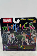Load image into Gallery viewer, Diamond Select Marvel Minimates Iron Man And Hulk Mini Action Figure