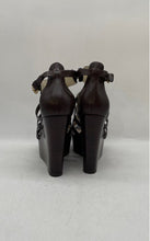 Load image into Gallery viewer, Michael Kors Womens Brown Heels Size 6M