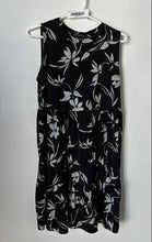 Load image into Gallery viewer, Banana Republic Womens Black Floral Sleeveless Tiered A-Line Dress Size Small