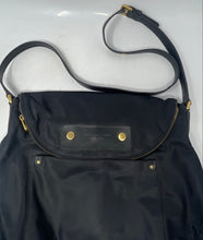 Load image into Gallery viewer, Authentic Marc Jacobs Womens Black Adjustable Strap Zipper Crossbody Bag Worn