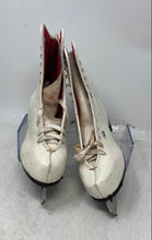 Load image into Gallery viewer, Unbranded Womens White Lace-Up Winter Sports Ice Blade Figure Skates Size 5