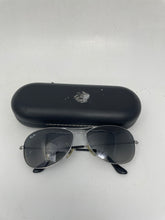 Load image into Gallery viewer, Ray-Ban Unisex Silver-Tone Aviator Sunglasses RB3362 With Case (NCL)
