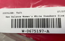 Load image into Gallery viewer, New Balance Unisex 577 MW577VW White Hook & Loop Sneaker Shoes Size M9 W10.5 D
