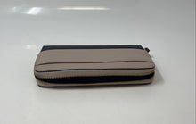 Load image into Gallery viewer, Kate Spade New York Womens Black Beige Leather Small Zip-Around Wallet
