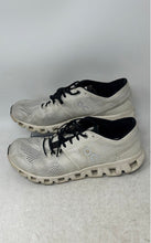 Load image into Gallery viewer, On Womens Cloud 5 White Lace-Up Low Top Round Toe Running Shoes Size 9.5