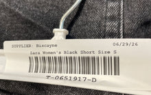 Load image into Gallery viewer, Zara Womens Black Distressed Denim Raw Hem 5-Pocket Design Cut-Off Shorts Size 4