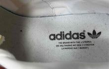 Load image into Gallery viewer, Adidas Mens Multix FZ3439 White Lace-Up Low Top Tennis Shoes Size 10