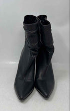 Load image into Gallery viewer, Guess Womens Nakitta Black Leather Pointed Toe Pull-On Ankle Boots Size 7 M