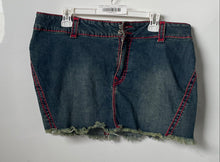 Load image into Gallery viewer, True Religion Womens Blue Jean Denim Pockets Stretch Short Mini Skirt Size 33