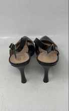 Load image into Gallery viewer, Kelly & Katie Womens Black Pointed Toe Kitten Slingback Heels Size 7M