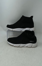 Load image into Gallery viewer, Fila Womens Sauza Black Round Toe Slip-On Sneaker Shoes Size 7.5