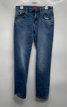 Load image into Gallery viewer, Guess Mens Blue Medium Wash Pockets Denim Slim Tapered Leg Jeans Size 30x32
