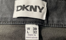 Load image into Gallery viewer, DKNY Mens Black Denim Dark Wash 5-Pocket Design Straight Jeans Pants Size 38x32