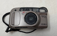 Load image into Gallery viewer, Minolta Silver Streak Zoom AF 35mm Point & Shoot Film Camera Untested
