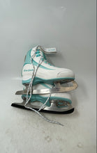 Load image into Gallery viewer, Riedell Kids Soar Recreational Spiral White And Green Figure Ice Skates Size 4