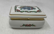 Load image into Gallery viewer, 1985 Heritage House Melodies Of Christmas Silver Bells Trinket Music Box