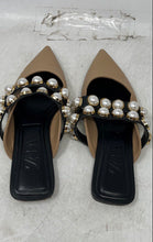 Load image into Gallery viewer, Zara Womens Brown Black Leather Pointed Toe Slip-On Pearl Mule Flats Size EUR 35