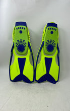 Load image into Gallery viewer, U.S. Divers Kids Fluorescent Blue Green Open Heel Fins Size Medium 1-4