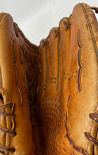 Load image into Gallery viewer, Brown Leather Selected US Steerhide Dimalef 5 Finger Baseball Glove