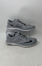 Load image into Gallery viewer, Nike Mens FS Lite Run 2 685266-011 Gray Low Top Lace-Up Sneaker Shoes Size 7.5